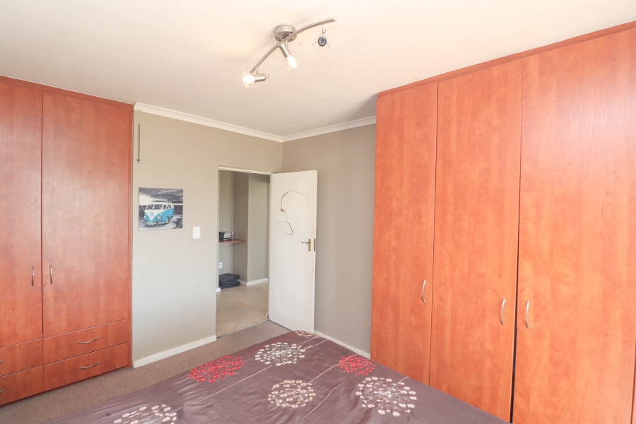 3 Bedroom Property for Sale in Gordons Bay Central Western Cape